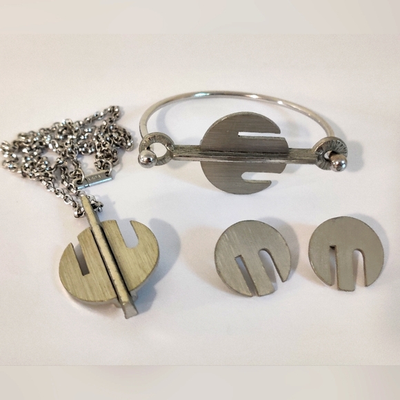 Vintage Guy Vidal Pewter Bracelet, Earrings & Necklace Set - Picture 2 of 13